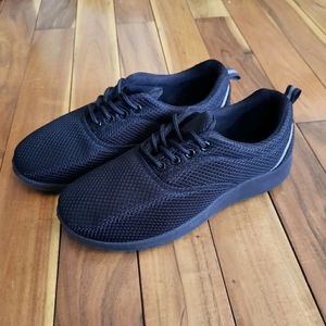 Ardene mesh running shoes
